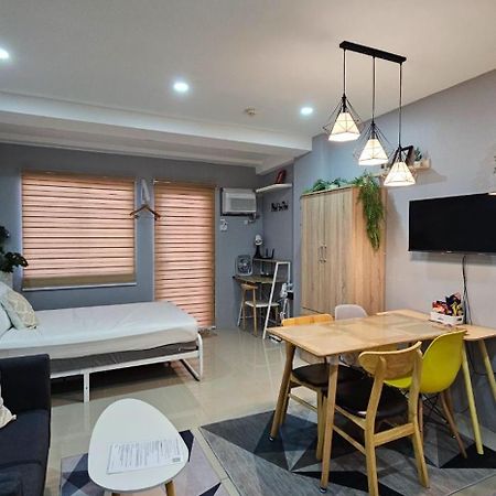 The Fika Room: Scandi-Style Airport Studio with Wi-Fi & Netflix Manila Exterior photo