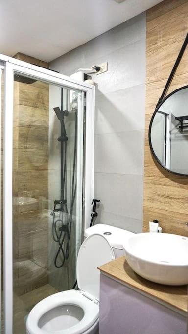 The Fika Room: Scandi-Style Airport Studio with Wi-Fi & Netflix Manila Exterior photo