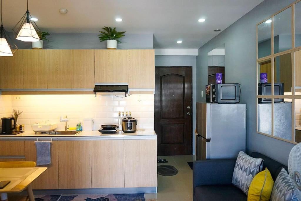The Fika Room: Scandi-Style Airport Studio with Wi-Fi & Netflix Manila Exterior photo