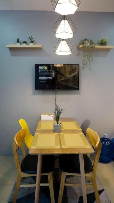 The Fika Room: Scandi-Style Airport Studio with Wi-Fi & Netflix Manila Exterior photo